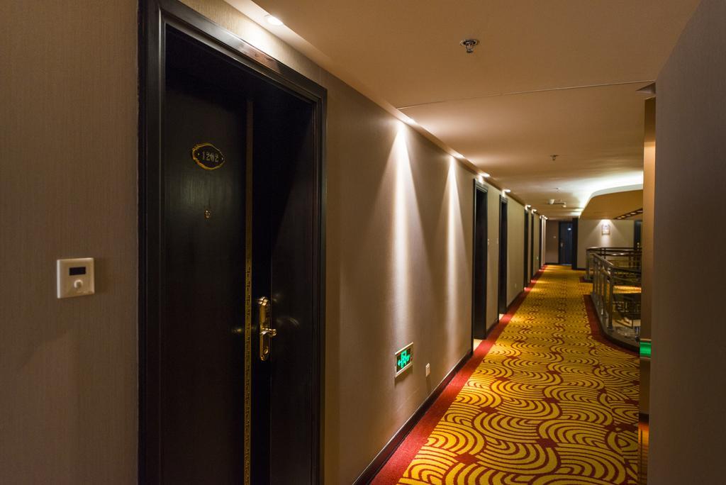Days Hotel Shanghai Hongkou Forture Εξωτερικό φωτογραφία